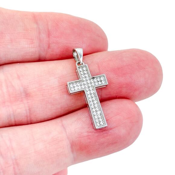 Cubic Zirconia Cross Pendant | Vintage Sterling Silver 925 - Picture 1 of 7